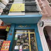 ダナン大聖堂周辺にはオシャレなカフェや雑貨屋さんが沢山！