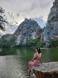 พักผ่อนหย่อนใจกันที่ "หินเขางู ราชบุรี"