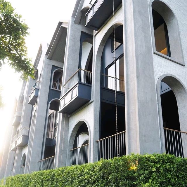 Hotel Labaris Khao Yai - โรงแรมสุดหรูกลางป่าเขา