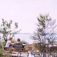 Batu Cafe & Bar
