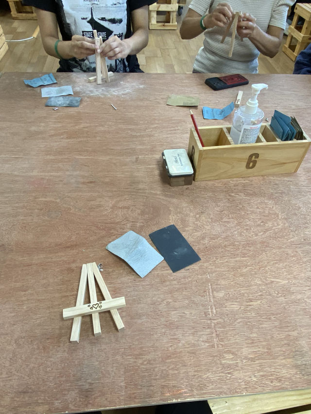 Fun moments with upcycling through wood working