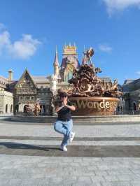 A World of Adventure, VinWonders