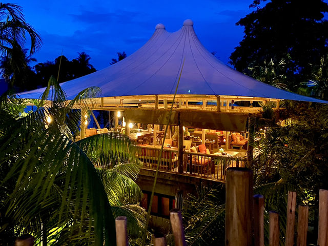 ที่พัก Glamping สุดลักชูว์⛺️ที่ดีและแพงที่สุดในโลก