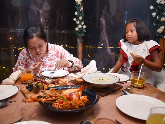 ดินเนอร์สุดหรูที่ ลาโค่ เขาใหญ่