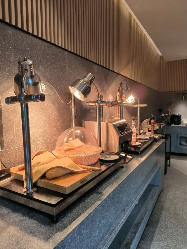 Modena by Fraser Buriram โรงแรมหรู 4 ดาว