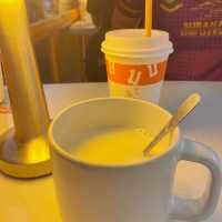 มีเดียมนมสด - ร้านนมเปิดใหม่ย่านเมืองเก่าอุบล