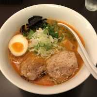 辛いラーメン14