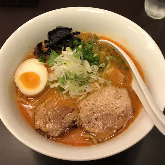 辛いラーメン14