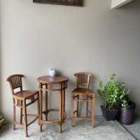 คาเฟ่ติดทะเล Khap Samut Cafe‘ & Eatery 