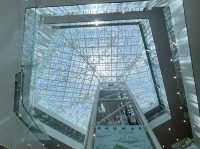 臺南中西區 純白色設計建築就是吸引眼球 臺南市美術館二館