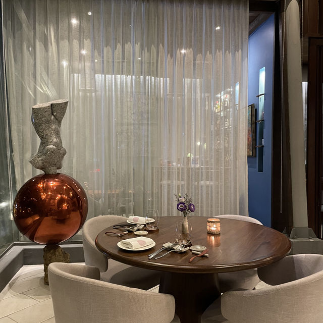 Restaurant LØYROM - Fine dining สไตล์นอร์ดิก