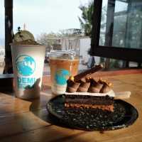 Demi beach concept