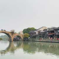 เมืองจูเจียเจี่ยว เมืองโบราณ อายุกว่า 1000ปี