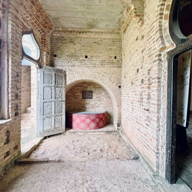 A Hidden Gem: Exploring Kellie’s Castle in Ipoh 🇲🇾