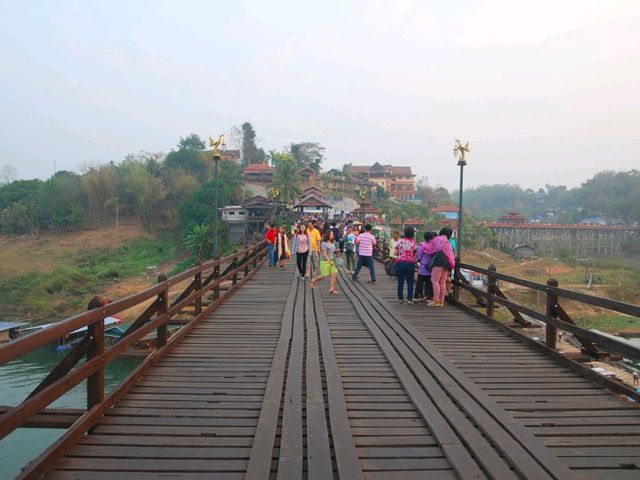 Mon Bridge สะพานมอญ สังขละบุรี 