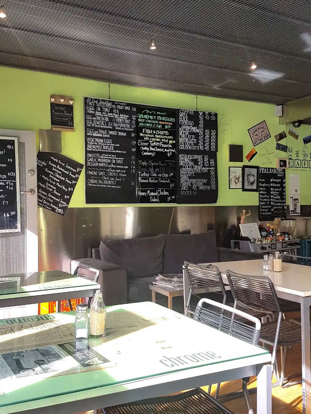Chrome Coffee Lounge