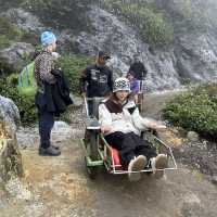 The most dangerous hiking in my life 