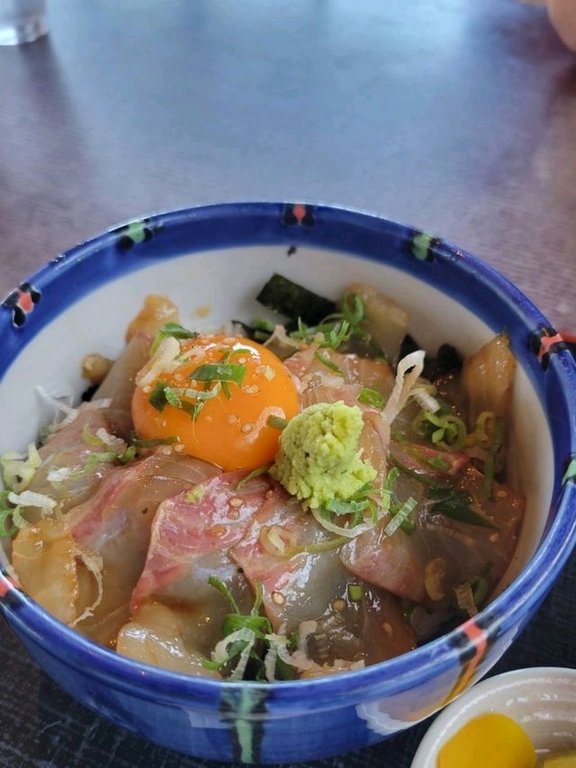 【淡路島で人気の海鮮が食べれるお店】