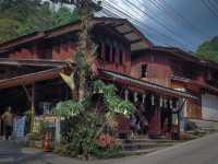 Mae Kampong Village 