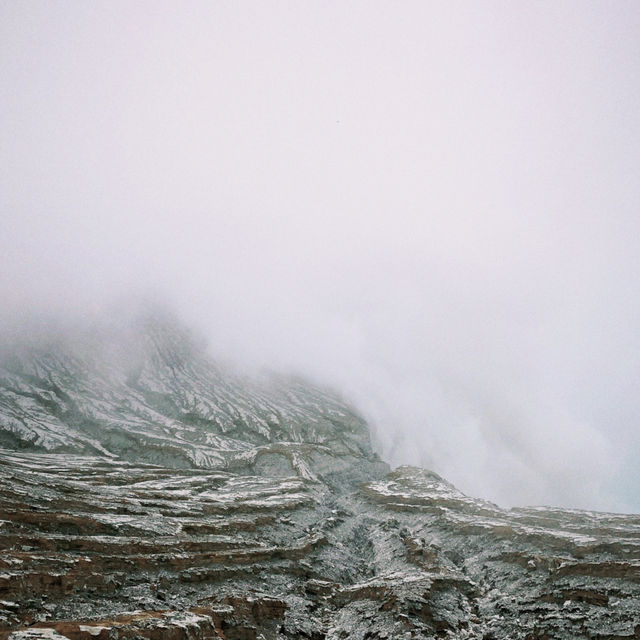 Magical foggy of Kawah Ijen