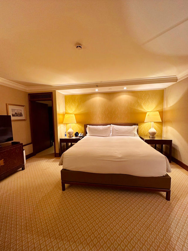 Luxury & Skyline Views at Conrad Hong Kong