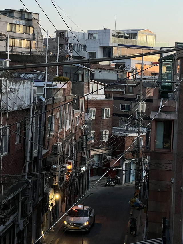 รีวิวย่านแฮบังชน (Haebangchon)