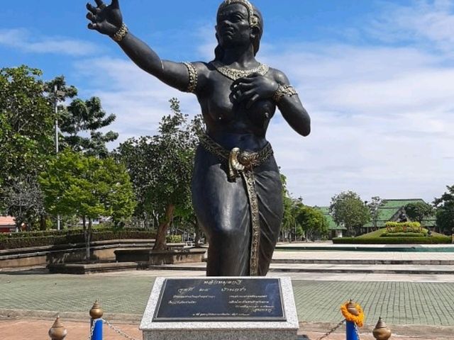 อนุสาวรีย์สุนทรภู่