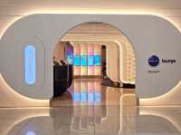 A rest in OneWorld lounge before departure at Incheon Airport