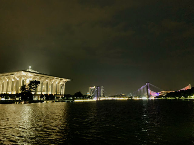 A Night Walk at Pantai Floria Putrajaya