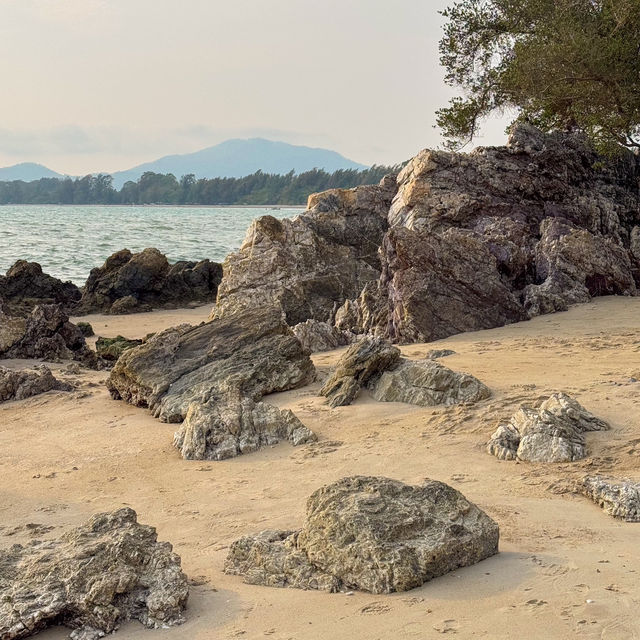 ”จุดชมวิวหัวแหลมปากคลอง“ จ.ระยอง 🏝️🌊🩵