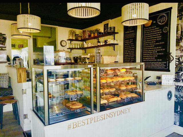 A Slice of Heaven: Brooky Pie, Brookvale