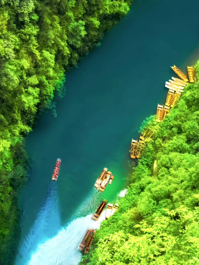 Explore Enshi Gran Canyon in Hubei Province