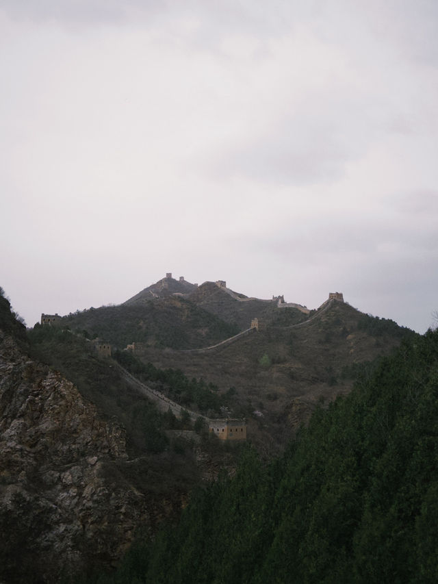 探索北京司馬台長城：壯麗的歷史奇觀🐎⛰️