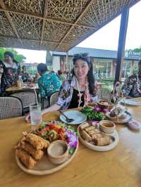 At Home ร้านคาเฟ่น่ารัก บรรยากาศอบอุ่น