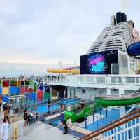 A Memorable Voyage Aboard the Genting Dream Cruise