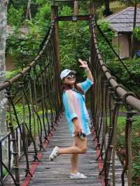 น้ำตกสวย  เมืองคอน
