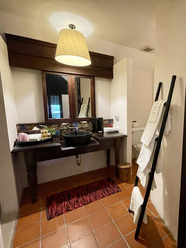 羅望子村飯店 (Tamarind Village Hotel)
