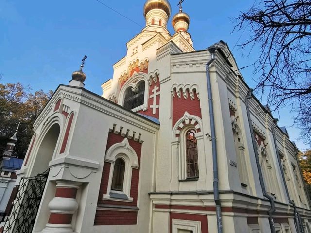 A Quiet Grace – The Church of Our Lady of the Joy of All Who Sorrow in Nizhny Novgorod