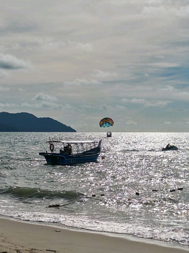 Bora Bora by Sunset Café – Batu Ferringhi, Penang