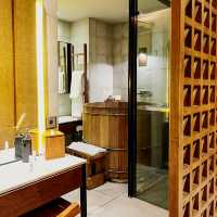 Where Modern Elegance Meets Jungle Serenity