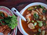 ร้านอาหารชายหาด แก่งกระจาน