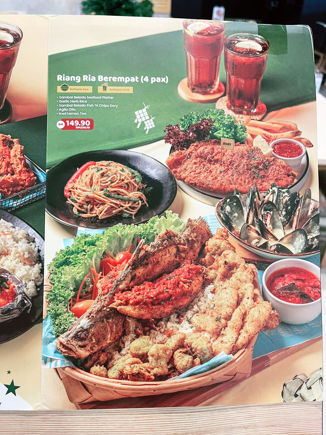 “Feast on Flavour: Fish Manhattan at Vivacity Megamall”