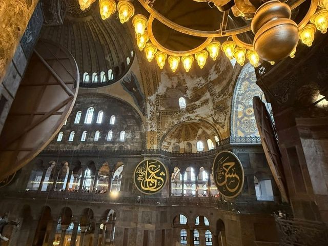 Hagia Sophia – A Sacred Symphony of Time