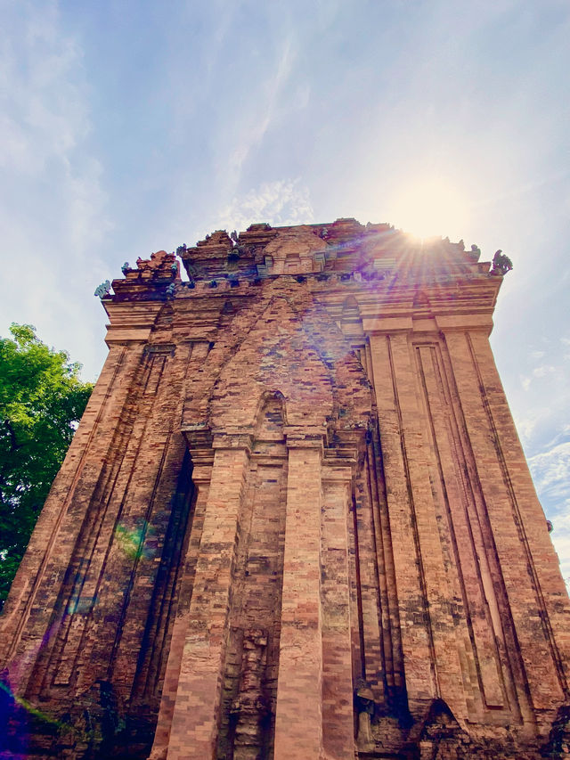 Nha Trang - Where the Sun-Kissed hits