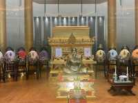 กราบสรีระหลวงพ่อวัดดัง สิงห์บุรี
