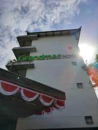 "Bali's Premier Transit Haven"