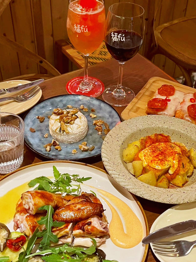 FUFU (CBD, Beijing) — Where Sustainability Meets Soul Food in the City’s Fast Lane 🧺🌿✨