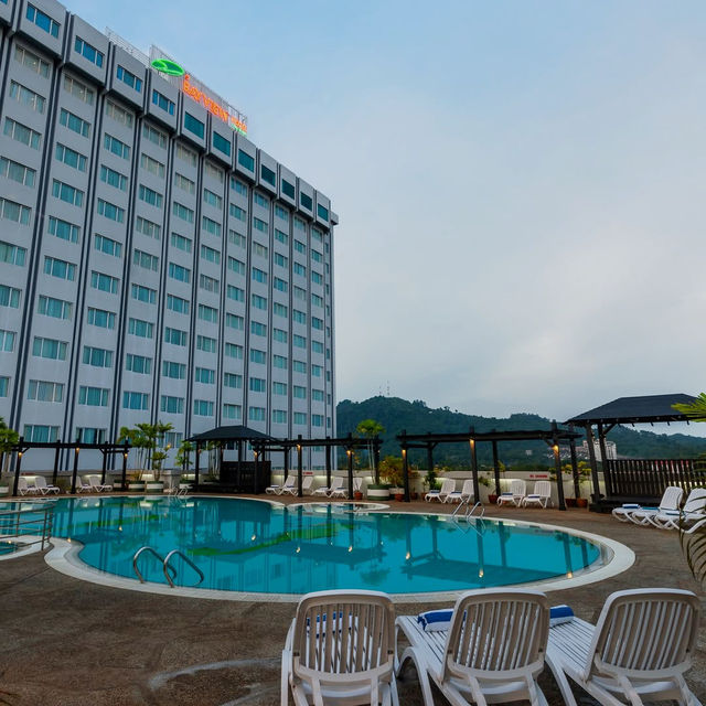A Coastal Escape with Panoramic Views