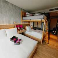A Playful Stay with Urban Energy
