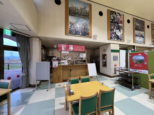 🍏 Sweet Apple Delights at Ringo no Ie Café – A Cozy Treat in Hirosaki